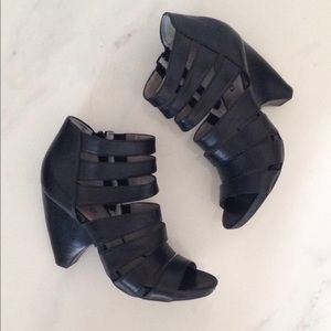 Black leather sandals